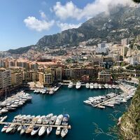 FURNISHED OFFICE - NEAR THE LOUIS II STADIUM - FONTVIEILLE